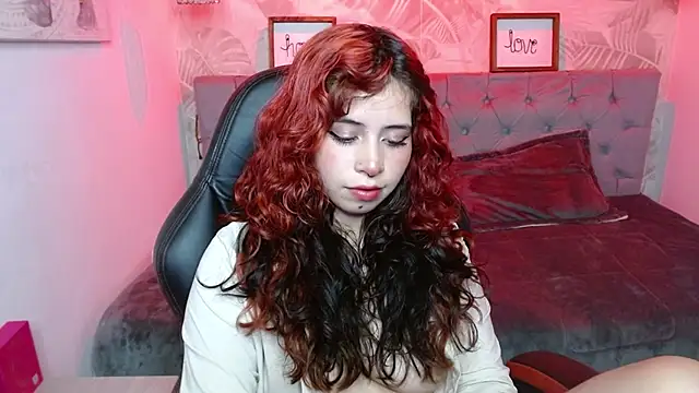 Snapshot of Lily_tk chatting on September 19, 3:38 am Lily tk online show from September 19, 3:38 am