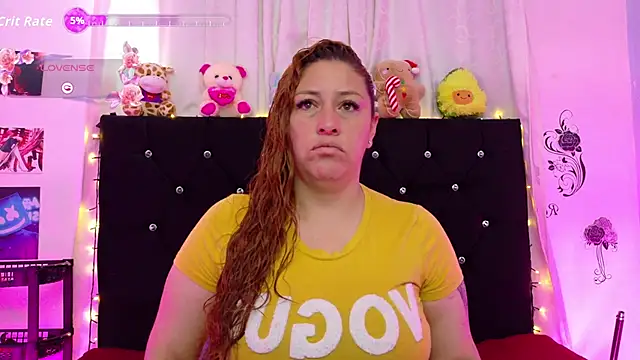 queen marifer online show from December 1, 12:30 pm