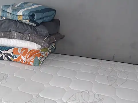 SlenderCharm98 online show from June 4, 10:20 am