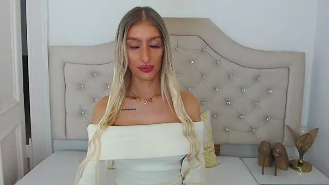 NatalieSensual online show from February 10, 1:25 pm