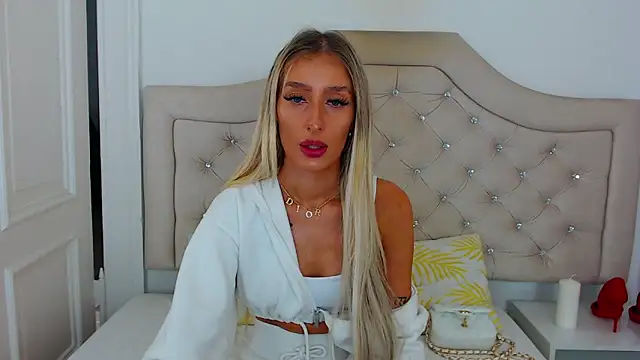 NatalieSensual online show from October 27, 10:00 am