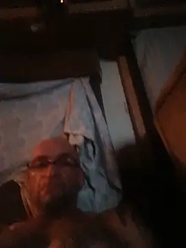 ShawnandDani7074 online show from June 2, 4:24 am
