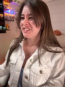 Sharon 07 online show from November 18, 1:50 am