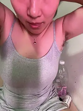 Liqinqin online show from October 8, 12:31 pm