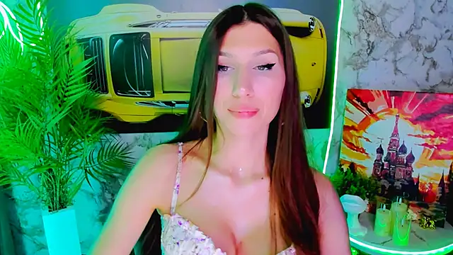 Mollyinyourmind online show from November 18, 11:15 pm