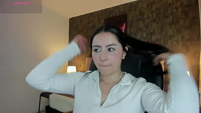 marian  stone online show from October 20, 6:55 pm