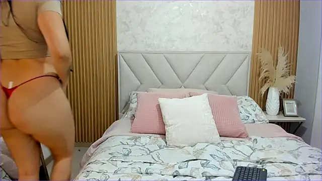 biancabigboobs22 online show from September 28, 4:08 am