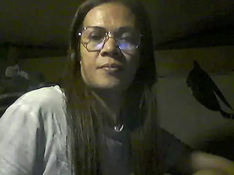 juicycum069 online show from February 16, 10:48 am