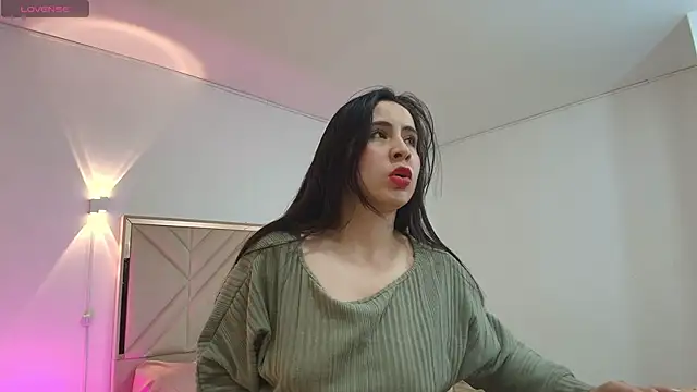 Snapshot of Violet_tay1 chatting on October 4, 10:43 am Violet tay1 online show from October 4, 10:43 am