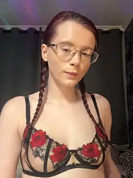 raen001 online show from March 7, 9:11 pm