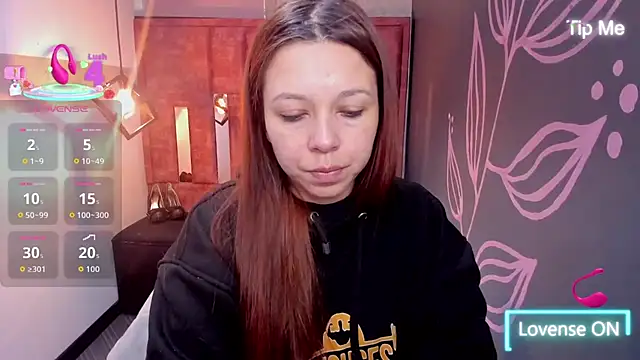 Isa Thompson   online show from September 14, 12:03 pm