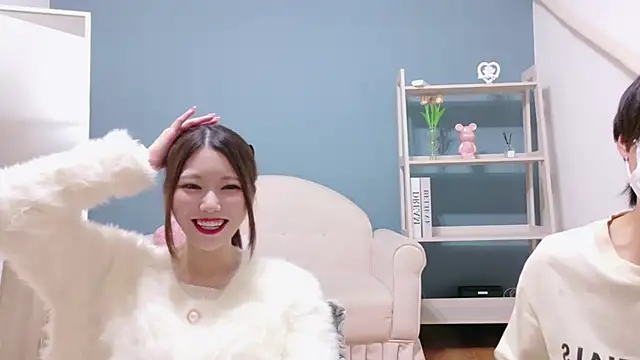 Reto-sama online show from October 18, 4:43 pm