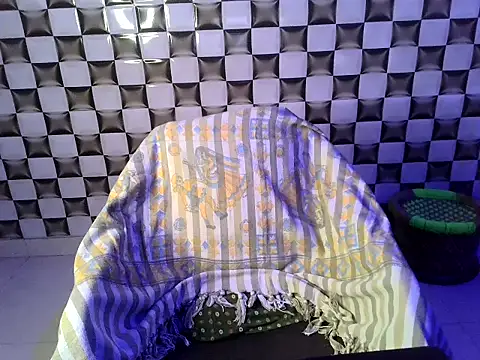 Beautiful ladki online show from October 19, 7:16 pm