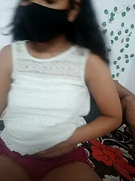 Snapshot of HOTSEXY_KAVYA chatting on September 26, 5:32 pm HOTSEXY KAVYA online show from September 26, 5:32 pm