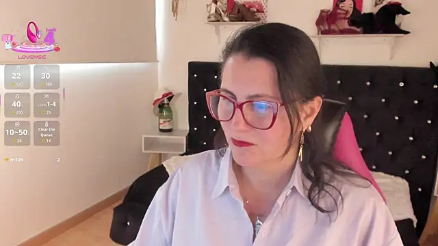 D Martii online show from October 6, 7:40 pm