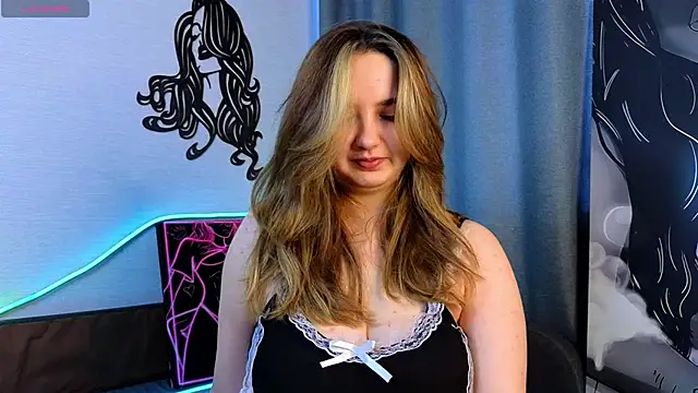 LucilleMcBride online show from October 29, 8:07 am