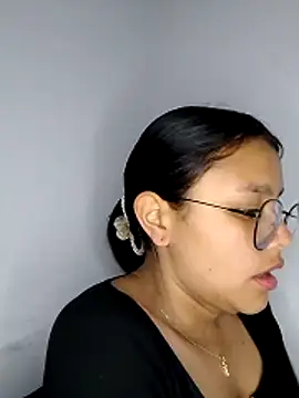 SofieLove 01 online show from February 10, 8:39 am