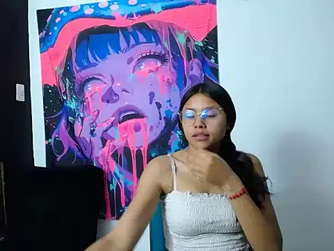 SofieLove 01 online show from November 15, 8:15 am