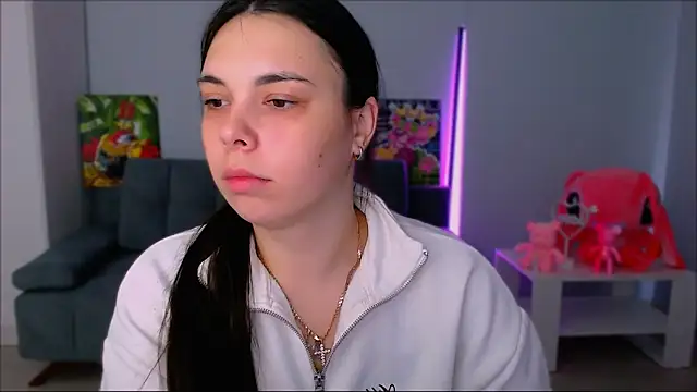 queenofthesense  online show from November 8, 9:14 am