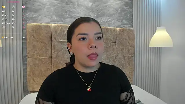 leilapons online show from November 21, 5:59 pm