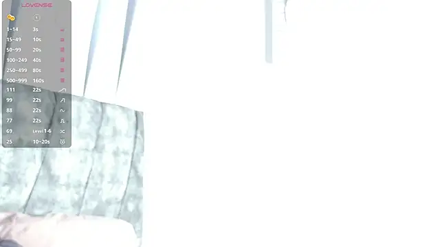 ValeriGallardo17 online show from October 18, 10:00 pm