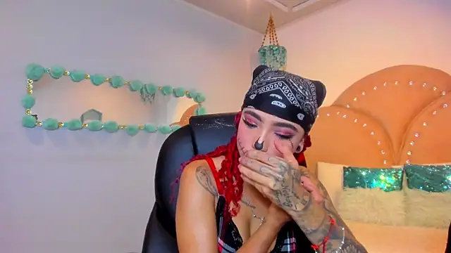 salem rose online show from October 8, 8:02 pm