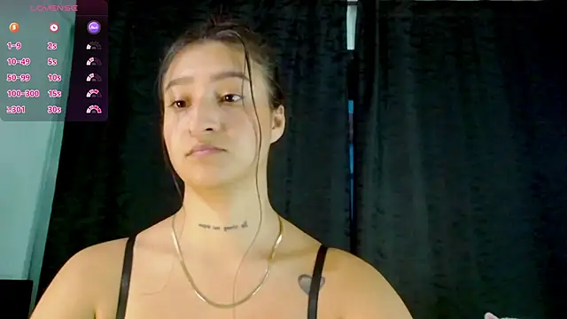 EVAH LEE  online show from September 26, 2:53 am