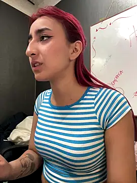 JuliethaDemon  online show from October 7, 2:10 pm