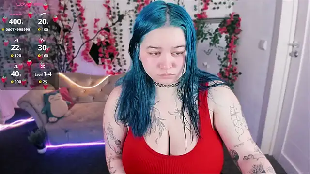 Mira Fyre online show from November 7, 8:14 pm