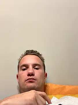 Snapshot of Italy_sex_boy chatting on September 21, 7:01 pm Italy sex boy online show from September 21, 7:01 pm