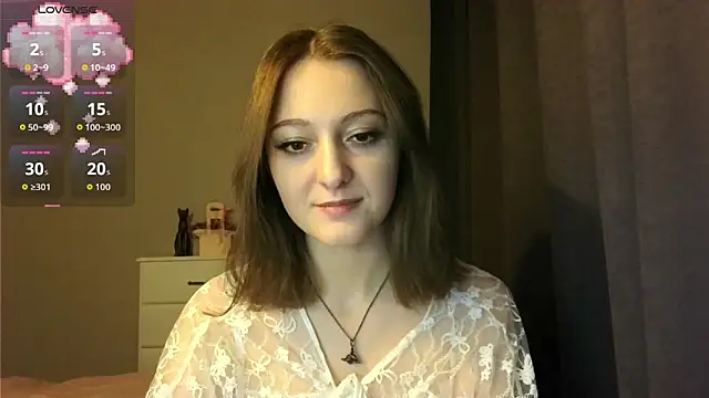 white liillyy online show from November 26, 5:47 pm