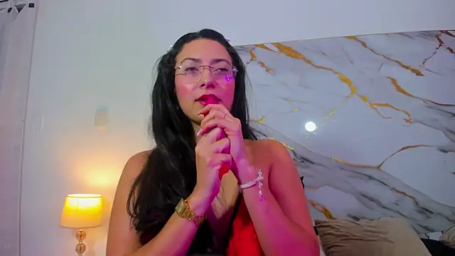 victoria flores1 online show from October 25, 11:11 pm