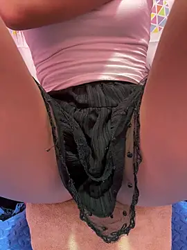 xixi2025-16 online show from April 7, 1:29 am