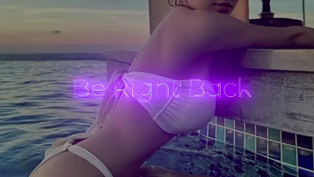 Suzie Wet Cave online show from October 8, 4:22 pm