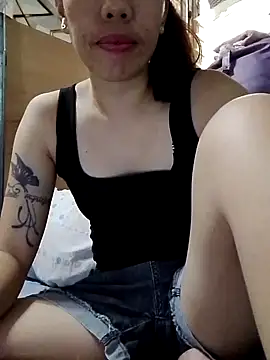 Deliciousgirl14 online show from November 12, 4:32 am