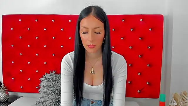 PleasureJasmine online show from October 3, 7:24 am