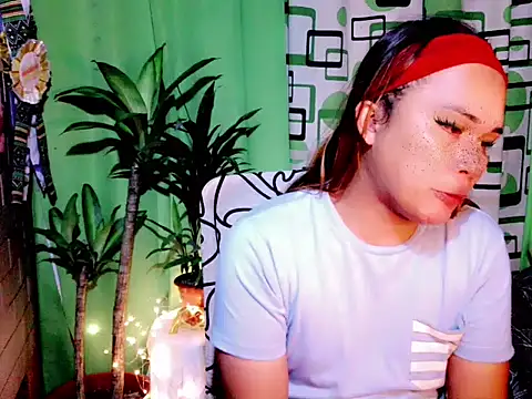 Snapshot of urdreamgirljacky chatting on October 22, 5:18 pm urdreamgirljacky online show from October 22, 5:18 pm