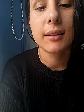 vaneza1999 online show from October 12, 9:17 pm