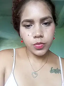 Daila Lucia online show from September 26, 7:00 pm