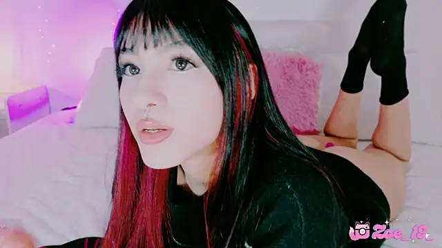 cuteezoe online show from January 9, 9:41 pm