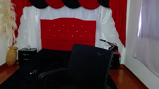 Snapshot of Wendy-13 chatting on September 25, 5:44 pm Wendy-13 online show from September 25, 5:44 pm