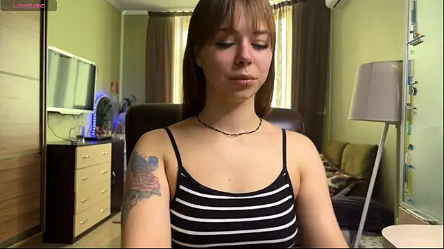 Snapshot of xxx_sandra_ chatting on September 22, 1:31 pm xxx sandra online show from September 22, 1:31 pm