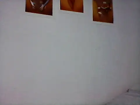 Snapshot of nhayasquirt chatting on October 8, 10:25 pm nhayasquirt online show from October 8, 10:25 pm