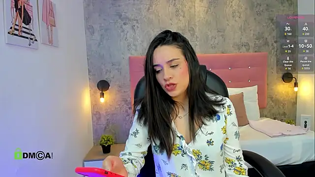 brithanycollins online show from October 13, 8:00 pm