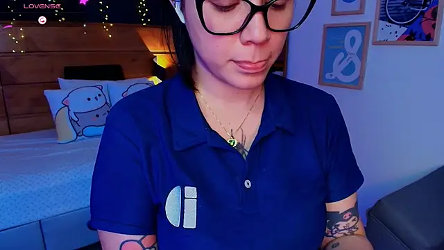 hanna kimura online show from February 20, 8:31 pm