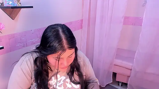 Snapshot of Taniabenelli chatting on September 12, 3:51 am Taniabenelli online show from September 12, 3:51 am