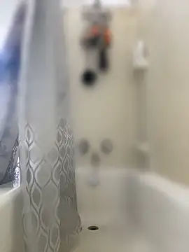 SeccySerena online show from April 11, 8:34 pm