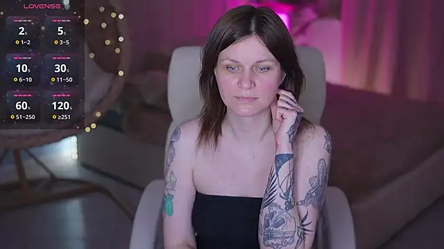 TinaMelt online show from March 8, 2:04 am