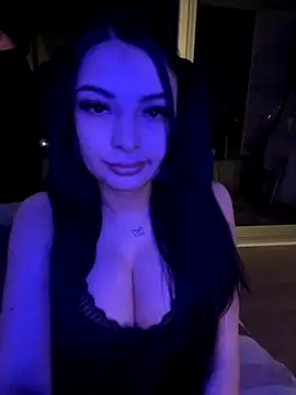 dreammdoll online show from September 13, 8:11 am