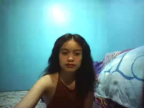 prettymomxoxo online show from May 8, 6:21 pm